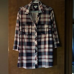 Stitch Fix 
Light weight soft 3/4 sleeve plaid blouse/shirt